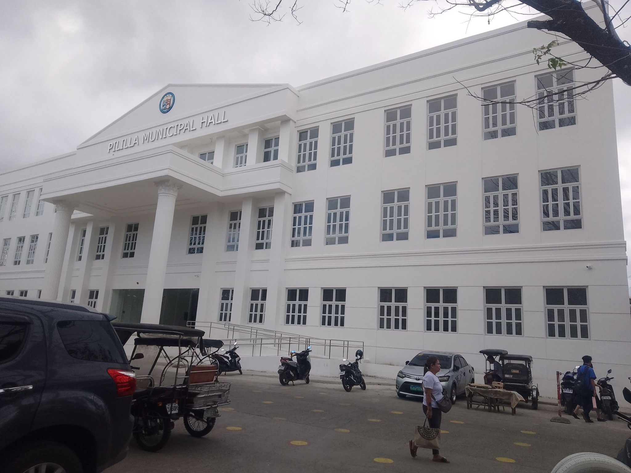 Municipality of Pililla (New Building)